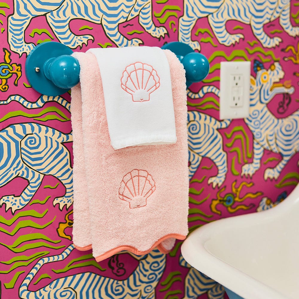 Coral Shell Scallop Bath Hand Towels (pair)
