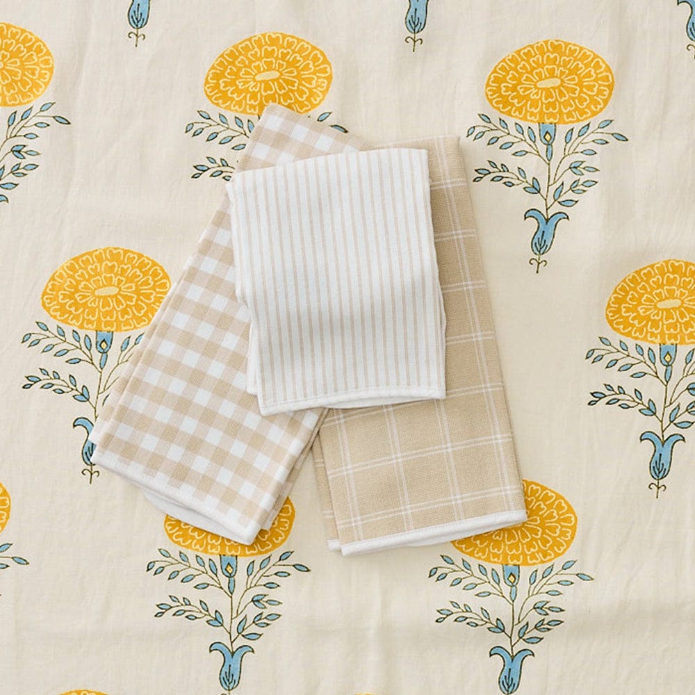Kitchen Towel Trio (3 pieces) 3 Kitchen Towel Trio (3 pieces)