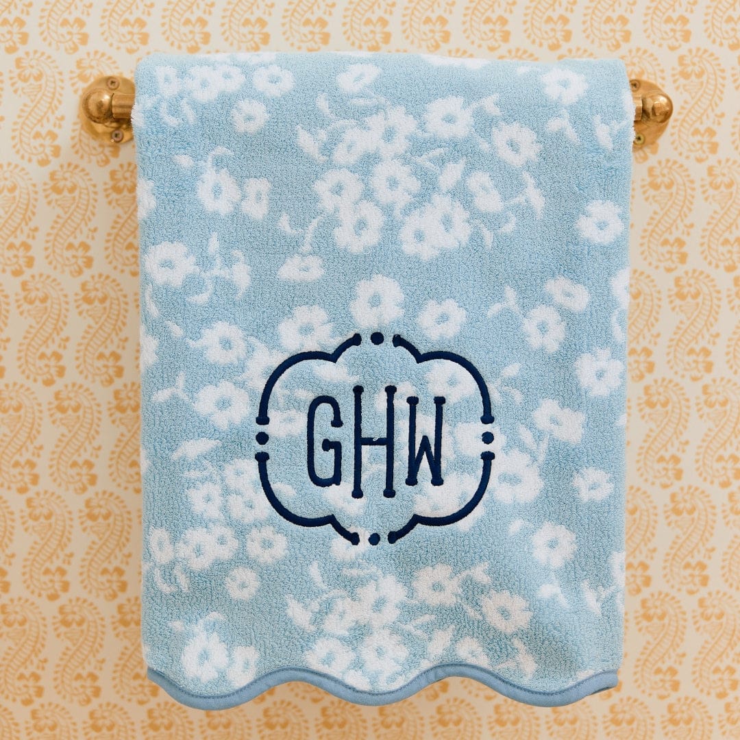 Patterned Scallop Bath Towel
