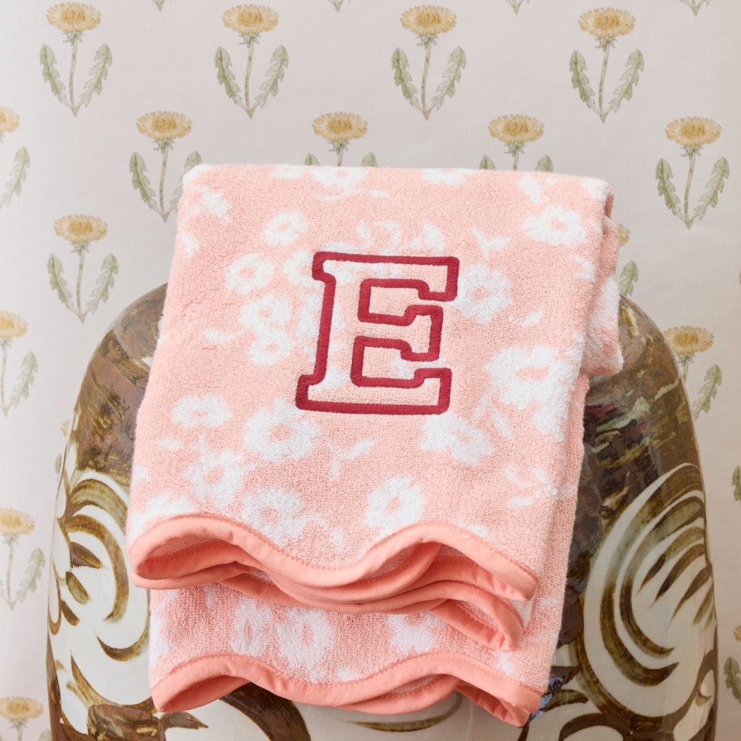 Patterned Scallop Hand Towels (pair) 26 Patterned Scallop Hand Towels (pair)