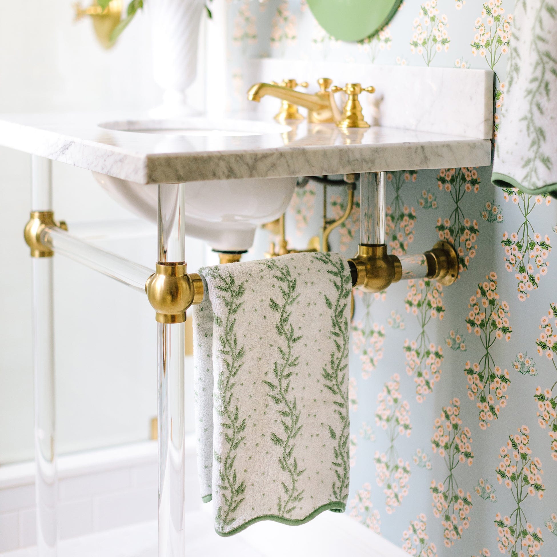 Patterned Scallop Hand Towels (pair) 47 Patterned Scallop Hand Towels (pair)