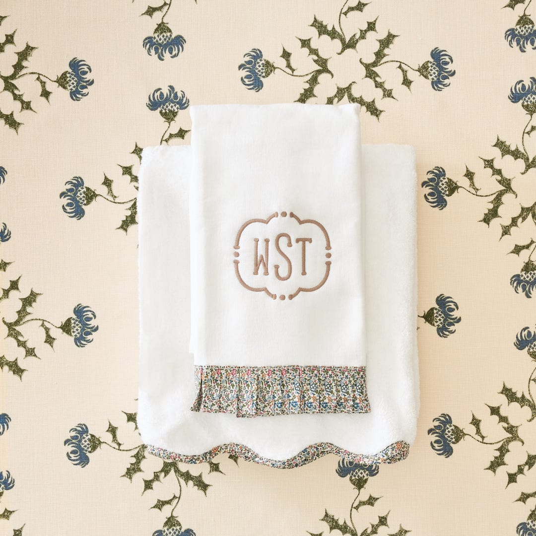 Powder Bath Towels pleated with Liberty London (pair) 8 Powder Bath Towels pleated with Liberty London (pair)