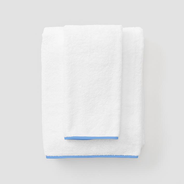 Signature Bathroom Bundle (11 pieces) 29 Signature Bathroom Bundle (11 pieces)