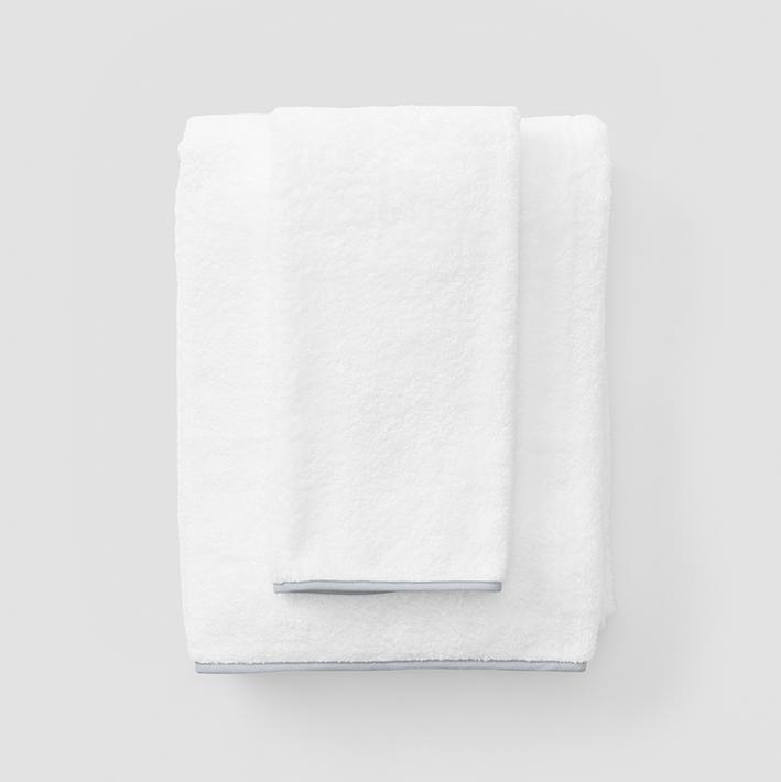 Signature Bathroom Bundle (11 pieces) 35 Signature Bathroom Bundle (11 pieces)