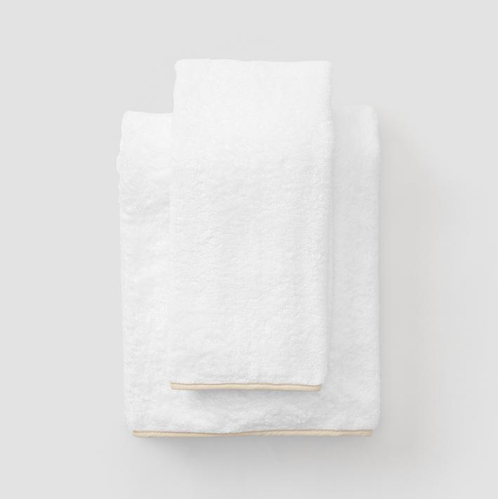 Signature Bathroom Bundle (11 pieces) 42 Signature Bathroom Bundle (11 pieces)