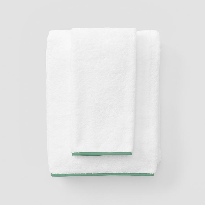 Signature Bathroom Bundle (11 pieces) 56 Signature Bathroom Bundle (11 pieces)