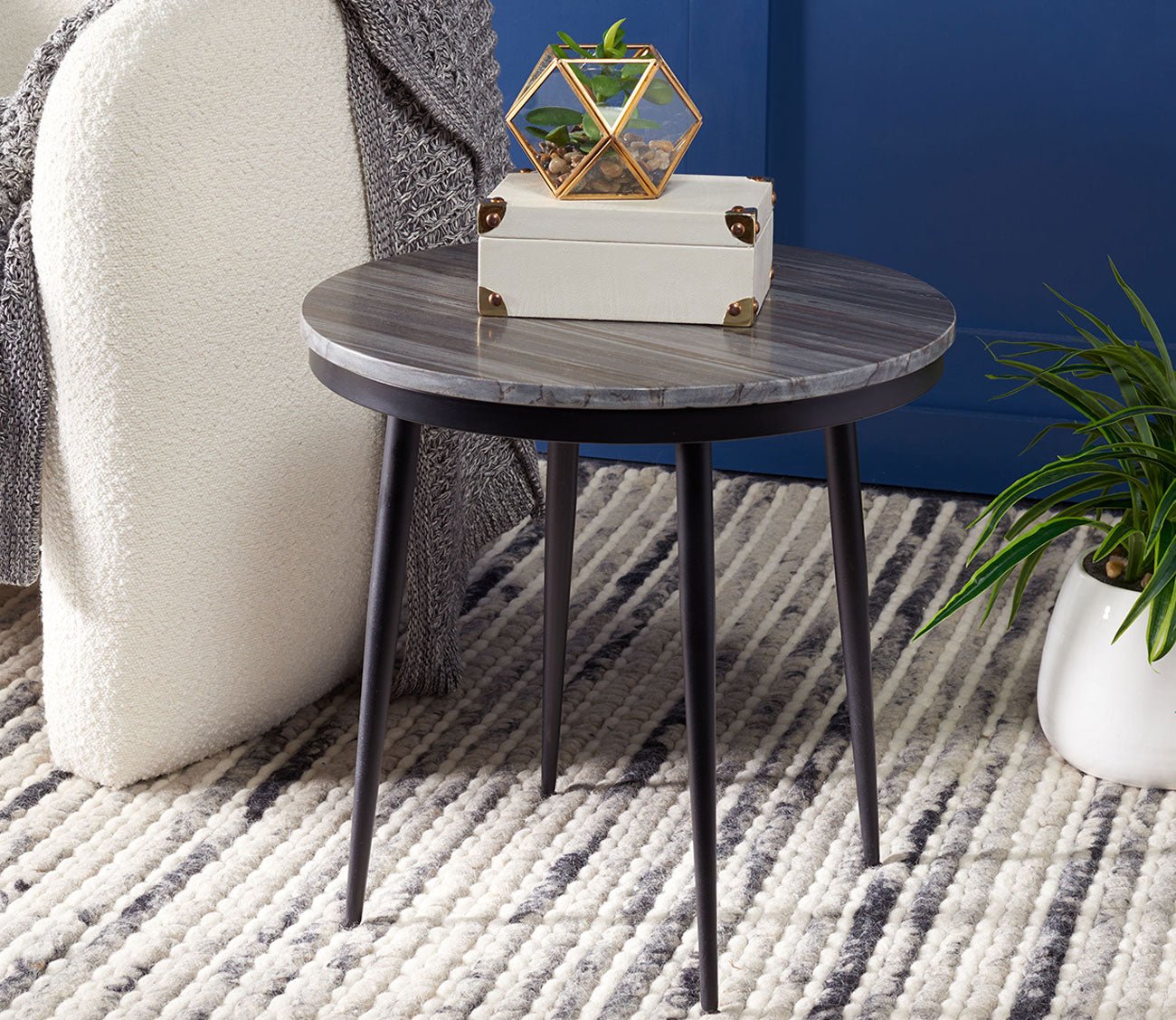 Safavieh Nylah Marble Side Table
