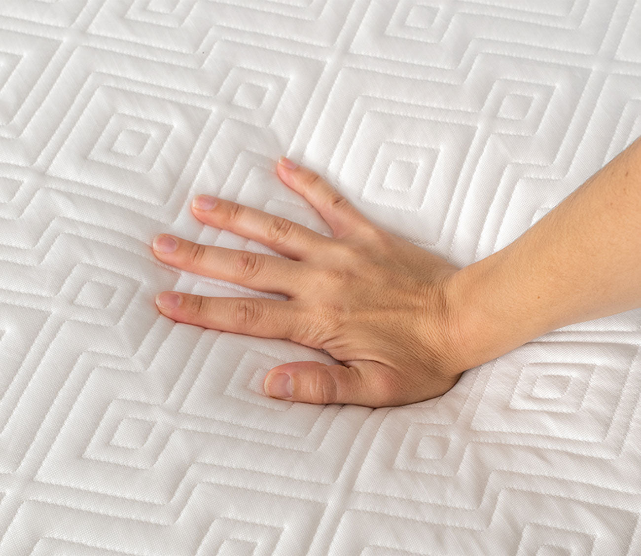 GhostBed Emerald Hybrid Mattress 13 GhostBed Emerald Hybrid Mattress