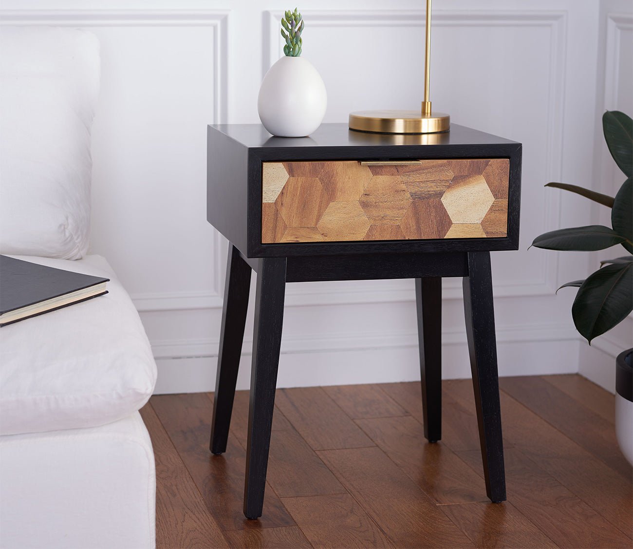 Safavieh Nilo 1-Drawer Accent Table 11 Safavieh Nilo 1-Drawer Accent Table