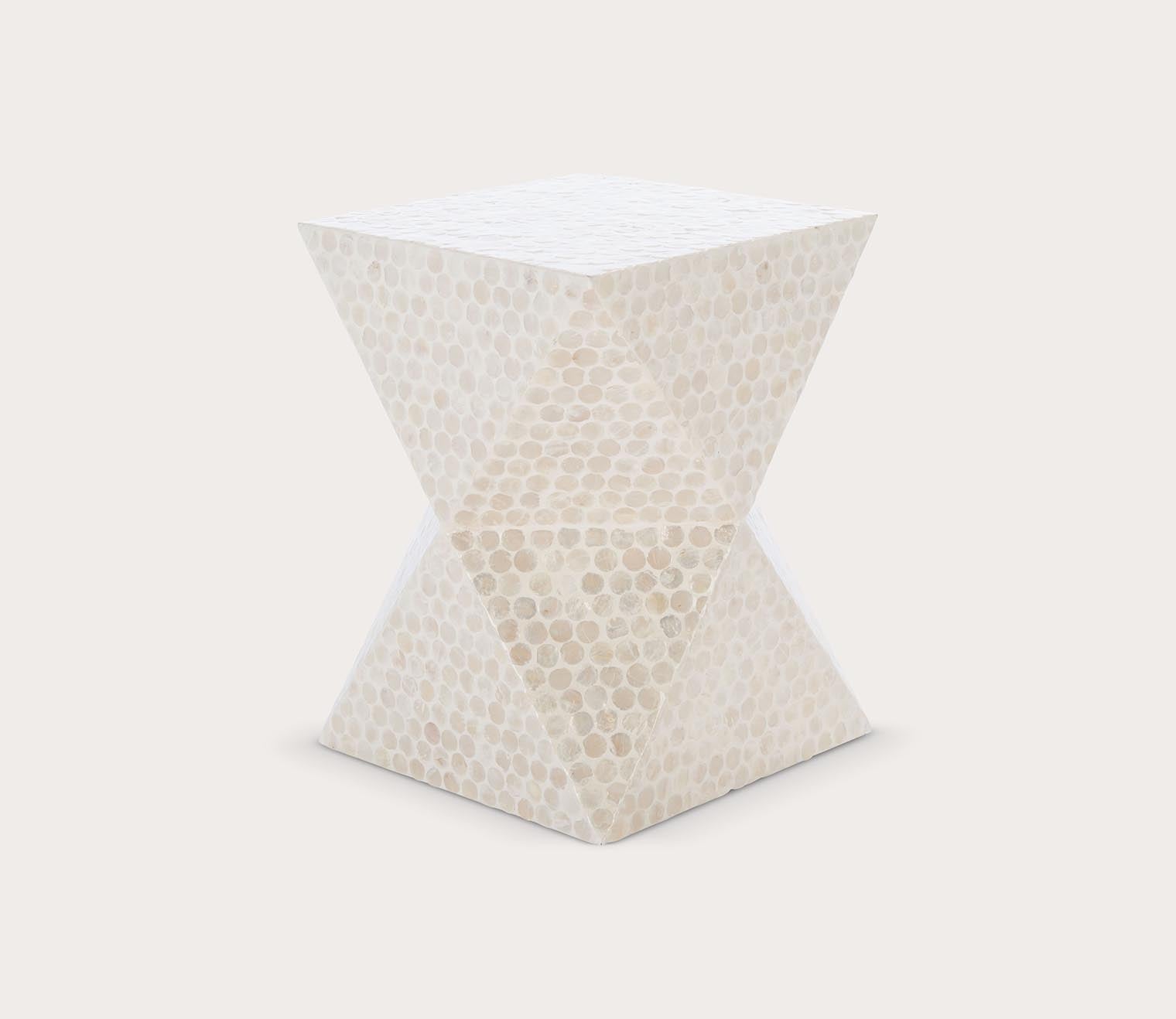Safavieh Milan Accent Table 6 Safavieh Milan Accent Table