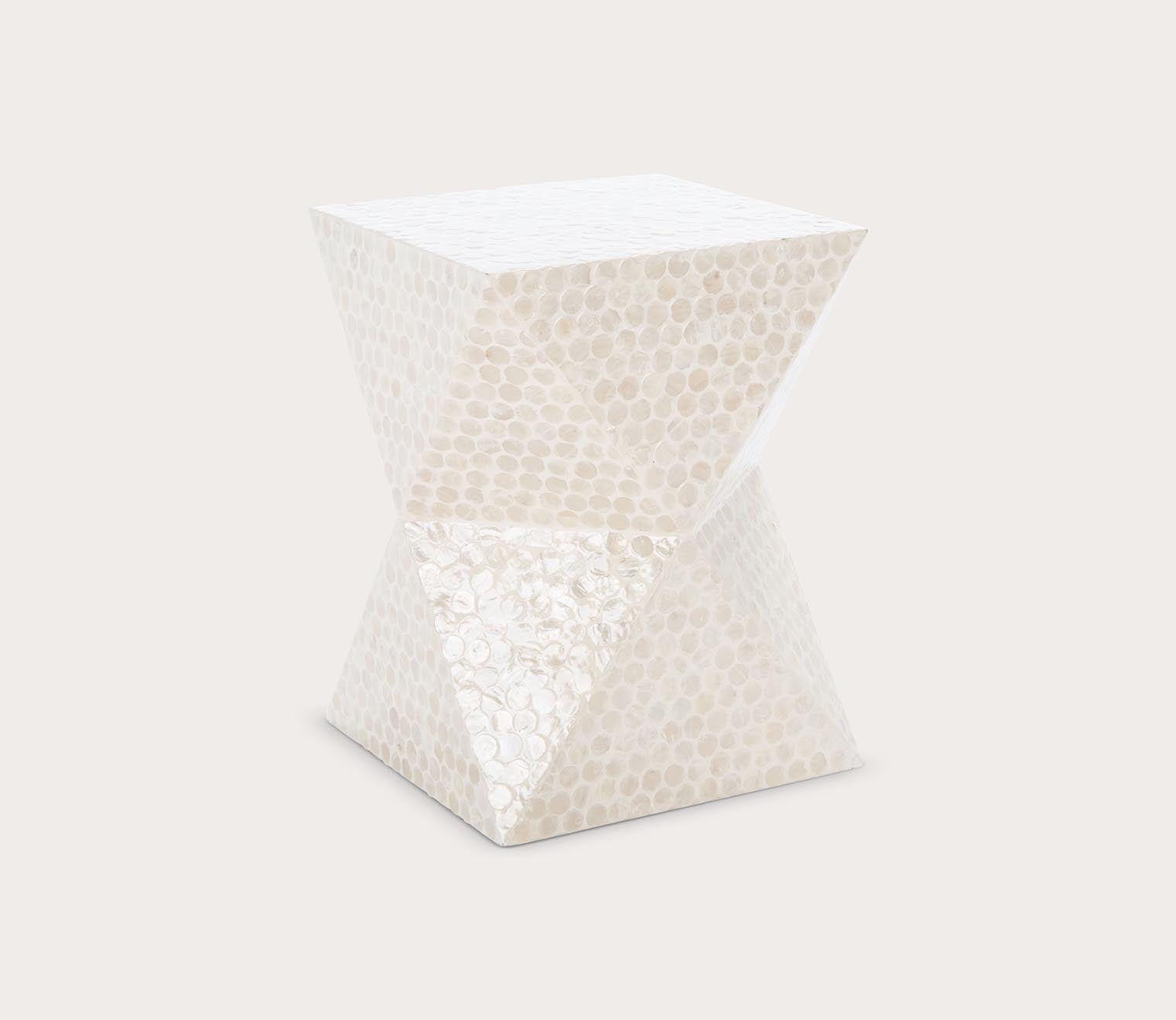 Safavieh Milan Accent Table 7 Safavieh Milan Accent Table