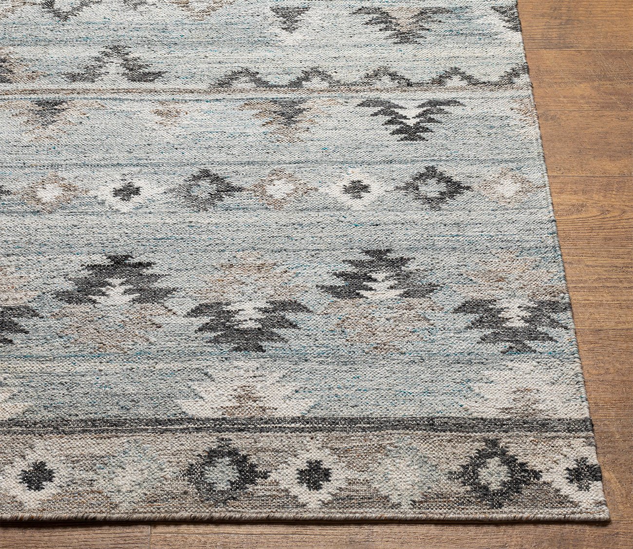 Surya Alyssa Area Rug 3 Surya Alyssa Area Rug