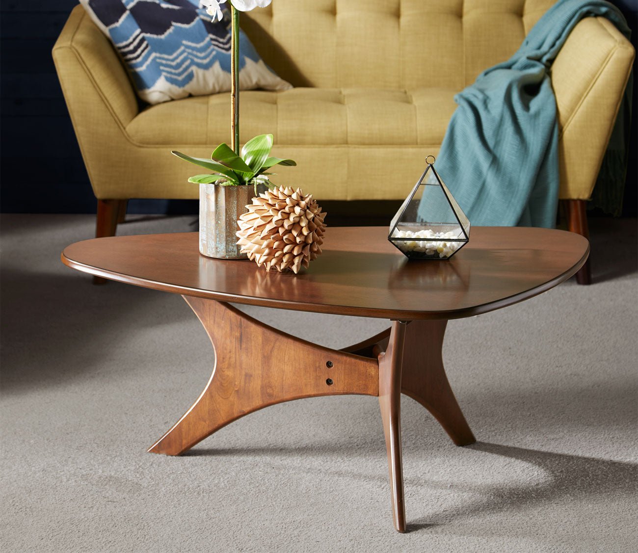 Ink & Ivy Blaze Triangle Wood Coffee Table