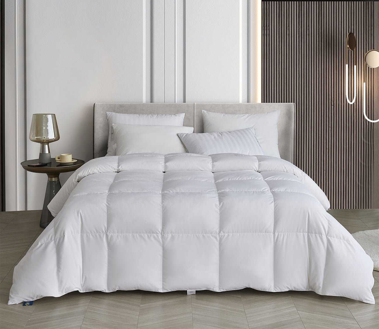 Serta All Season Polyester and Cotton Blend Goose Down Fiber Comforter