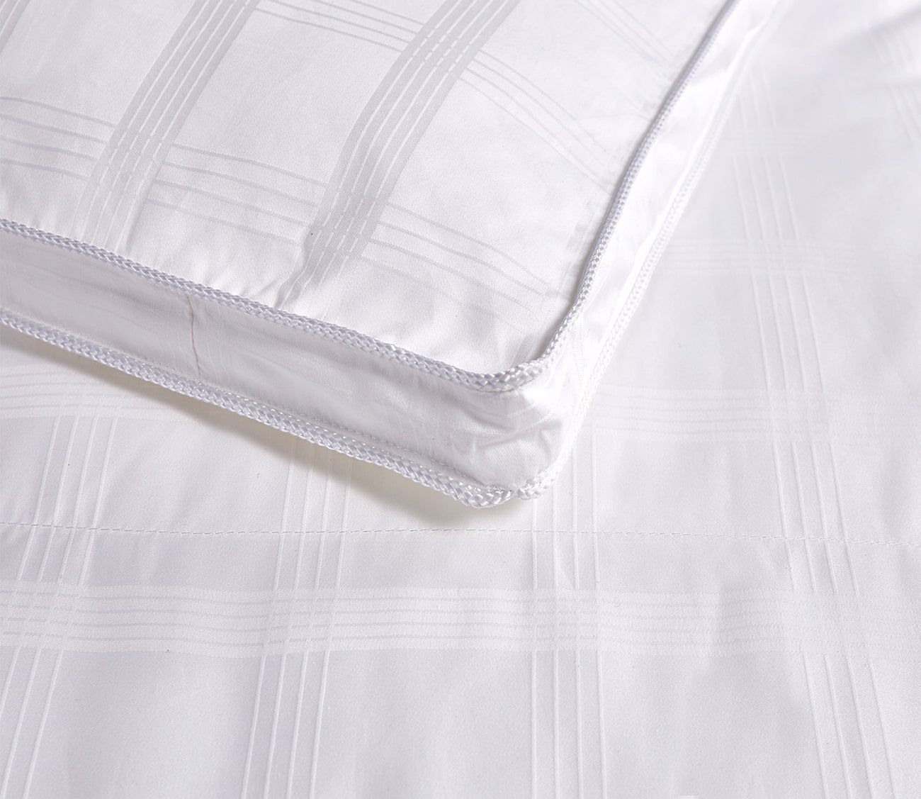 Blue Ridge Home Windowpane Duraloft Extra Warmth Down Alternative Comforter 6 Blue Ridge Home Windowpane Duraloft Extra Warmth Down Alternative Comforter