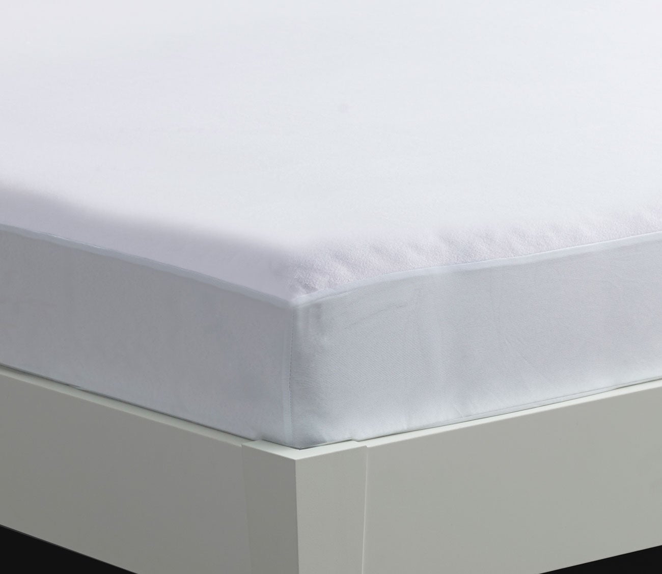 Bedgear iProtect Waterproof Mattress Protector 3 Bedgear iProtect Waterproof Mattress Protector