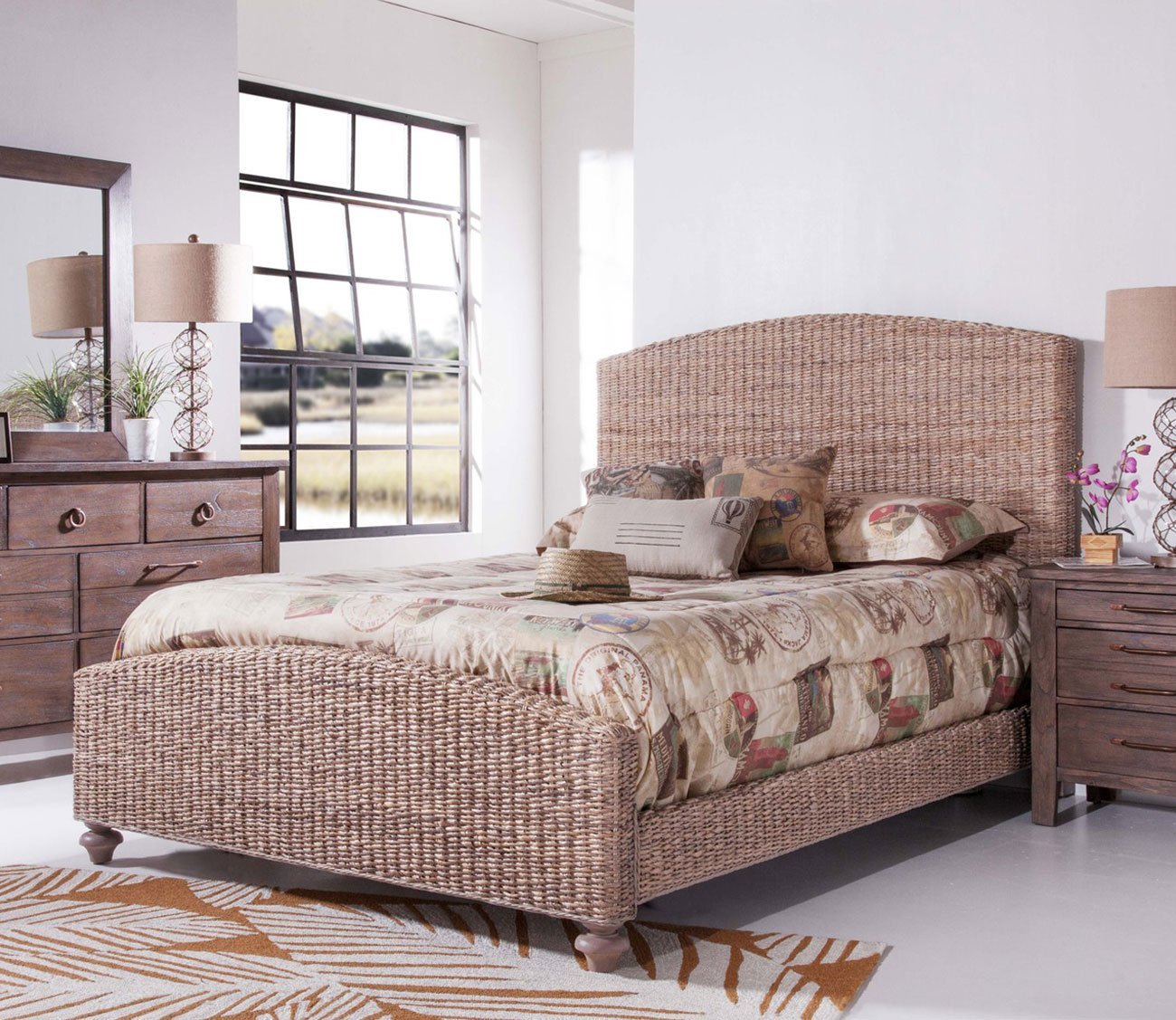 Palmetto Home Woven Banana Leaf Low Profile Bed