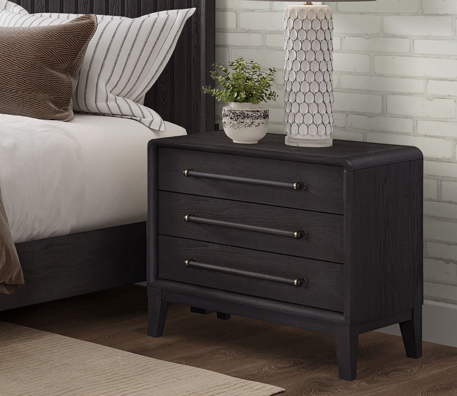 Elure Wood 3-Drawer Nightstand
