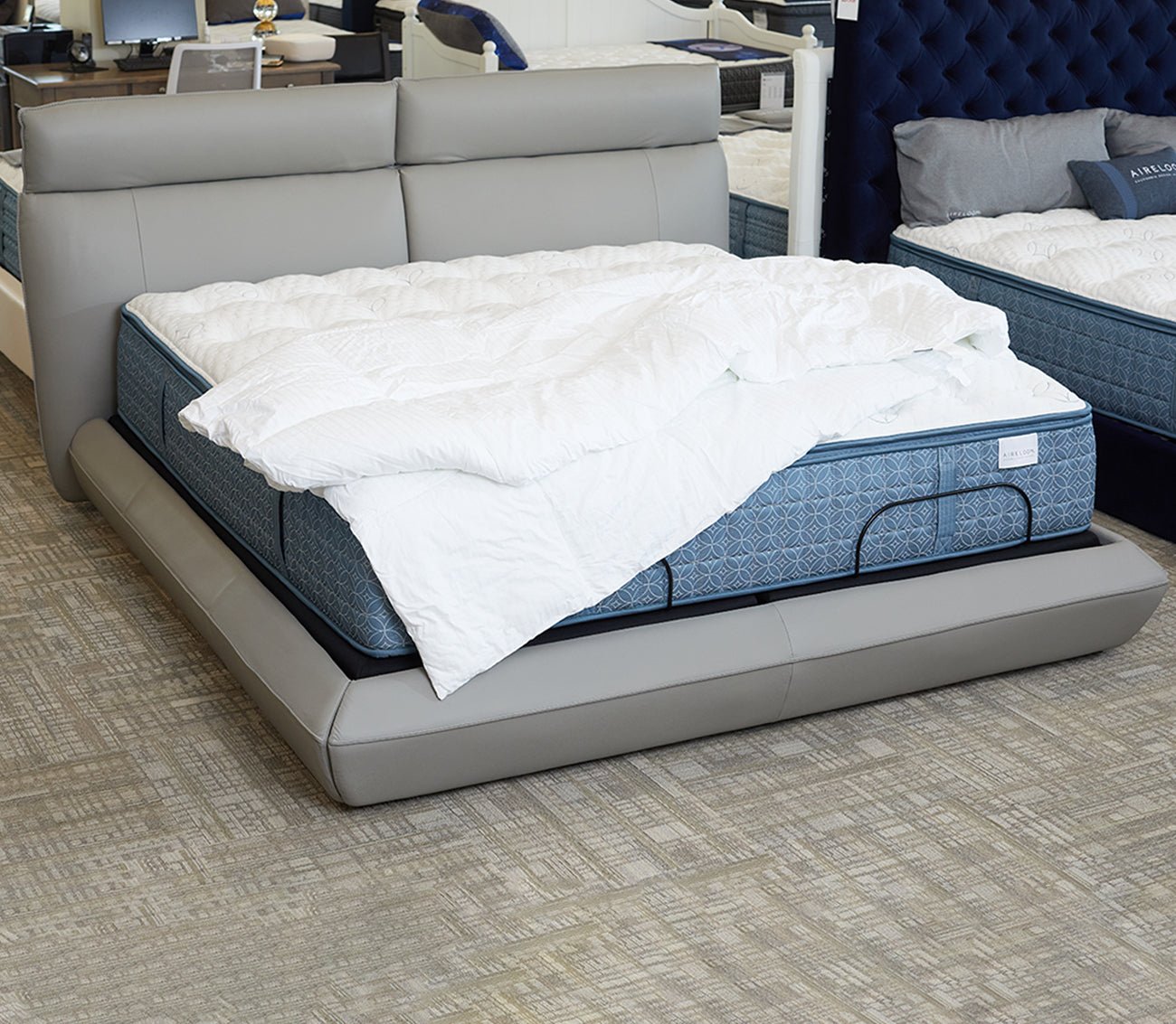 CM Italia Dafne Leather Upholstered Bed