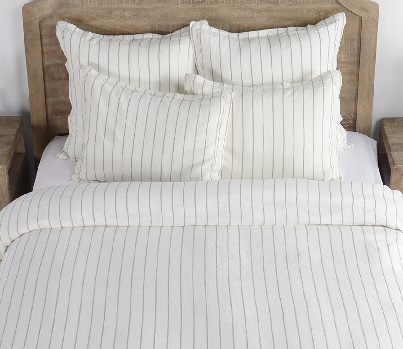 Villa by Classic Home Monaco Ivory Linen 3-Piece Duvet Cover Set