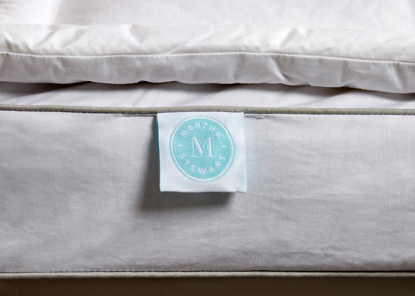 Martha Stewart 3-Inch White Down Top Featherbed Topper 3 Martha Stewart 3-Inch White Down Top Featherbed Topper