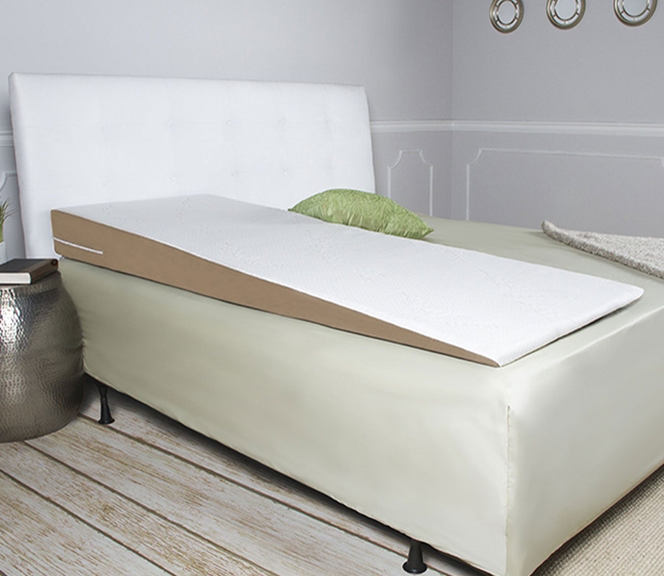 Avana Super Slant Bed Wedge Memory Foam Pillow 4 Avana Super Slant Bed Wedge Memory Foam Pillow