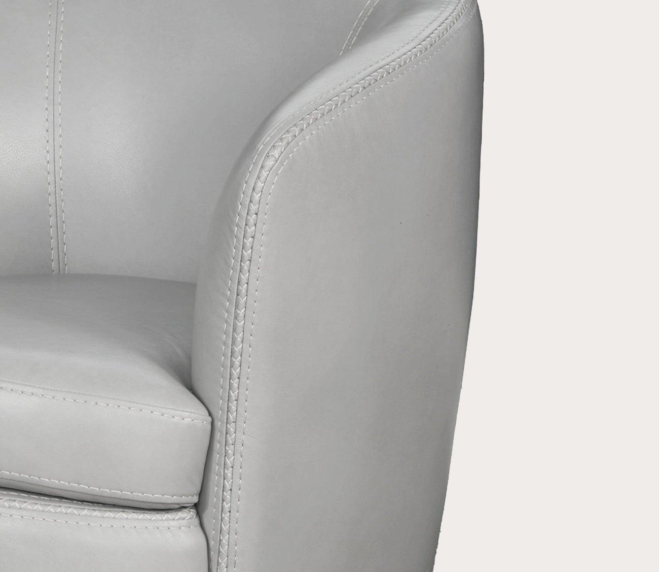 Barolo Swivel Club Chair 4 Barolo Swivel Club Chair
