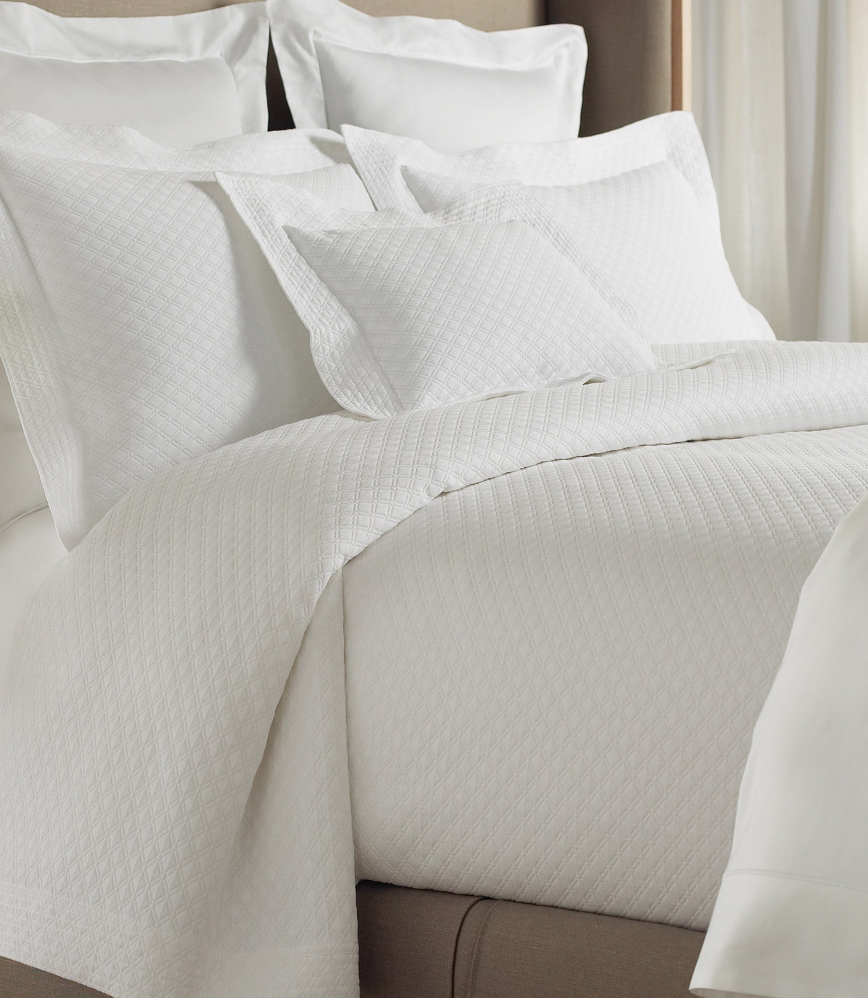 Alyssa Matelassé Coverlet 6 Alyssa Matelassé Coverlet