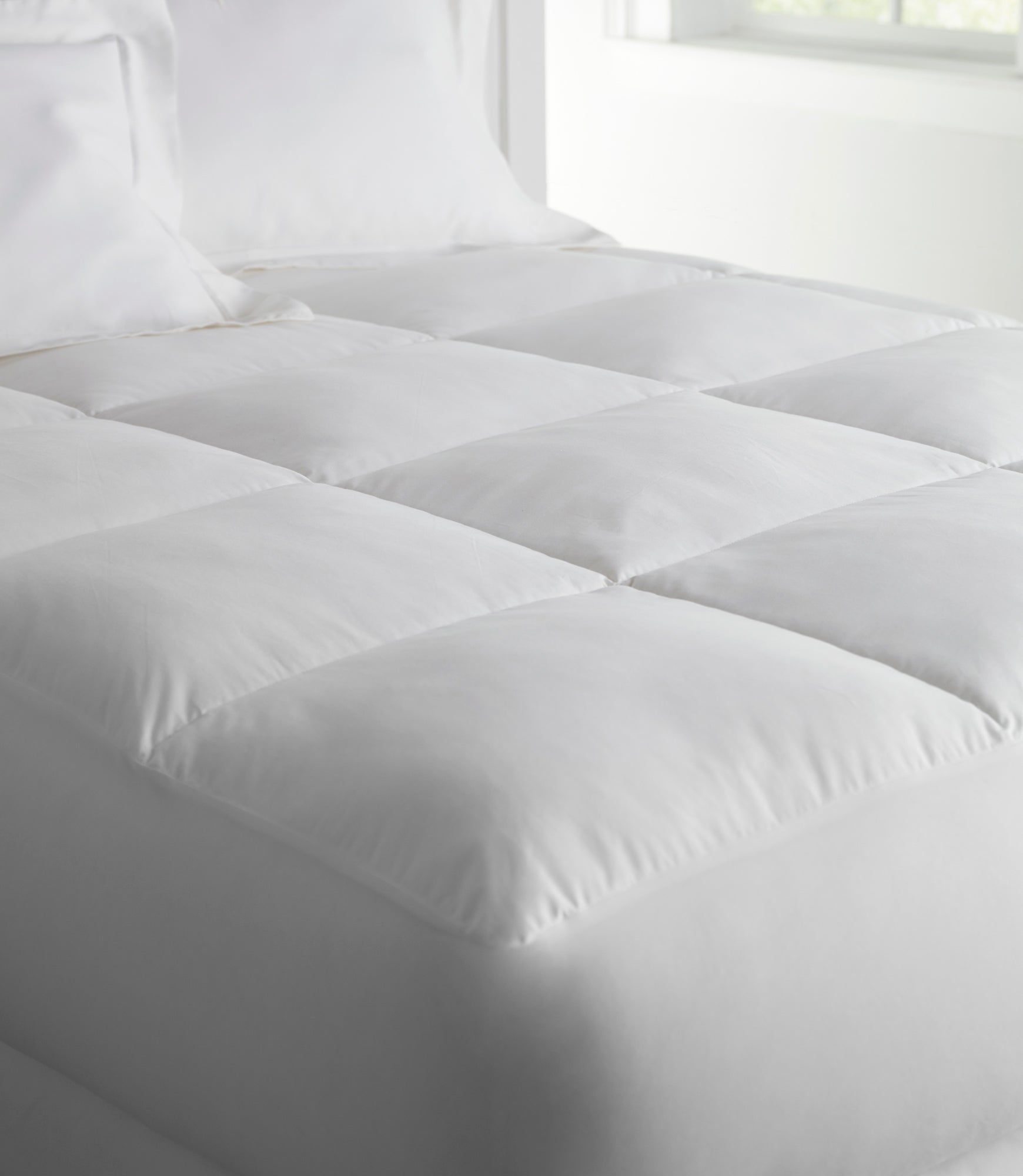 Down Alternative Mattress Topper
