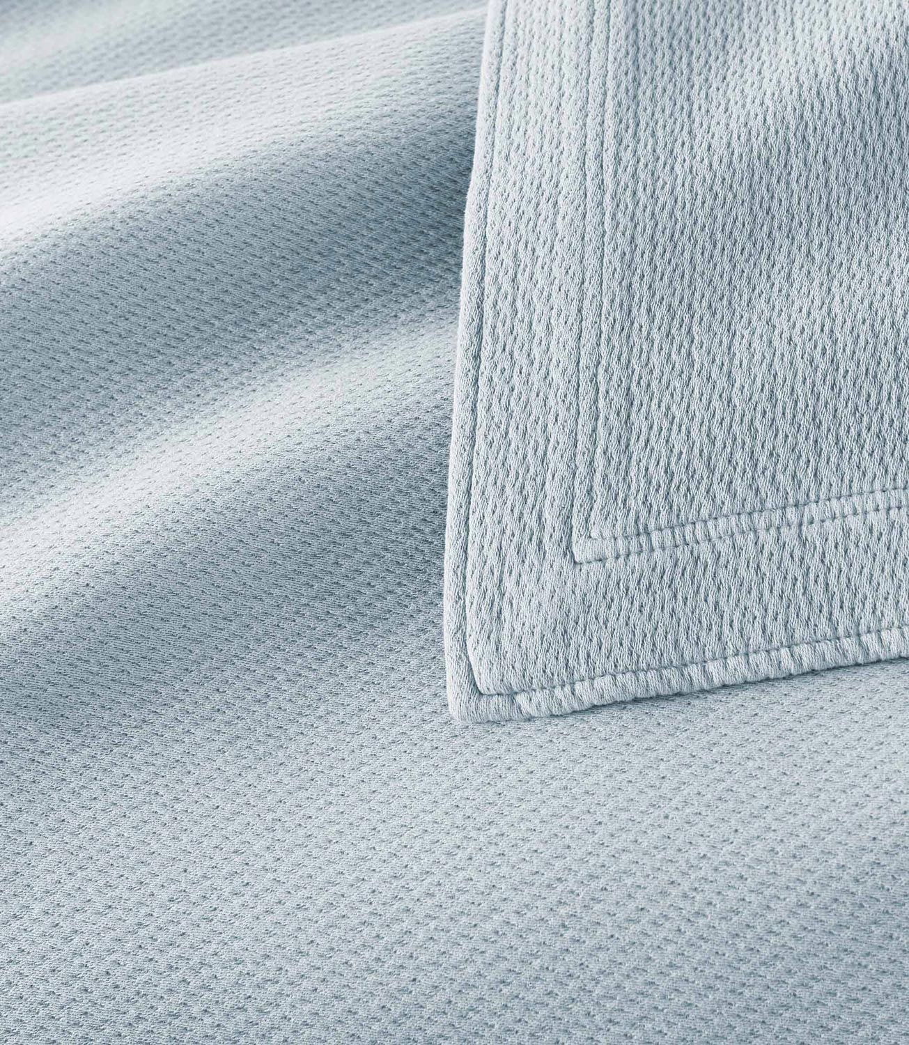 Angie Matelassé Coverlet 9 Angie Matelassé Coverlet